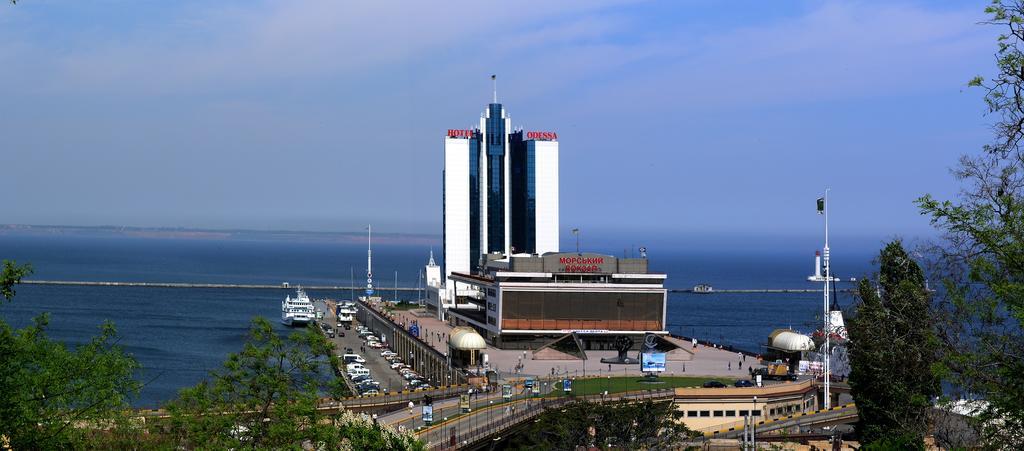 Shestaya Zhemchuzhina Odessa Luaran gambar